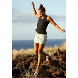 Title Nine Dream Skort 14" Aqueduct Athletic Athleisure Skirt Short Skort L